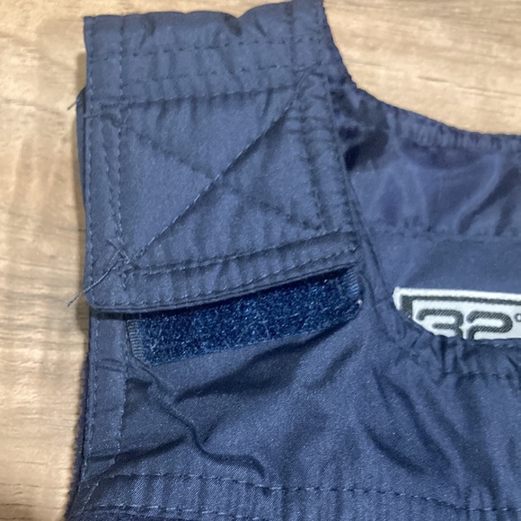 32 Degrees navy blue snow bibs size 2T - Picture 5 of 8